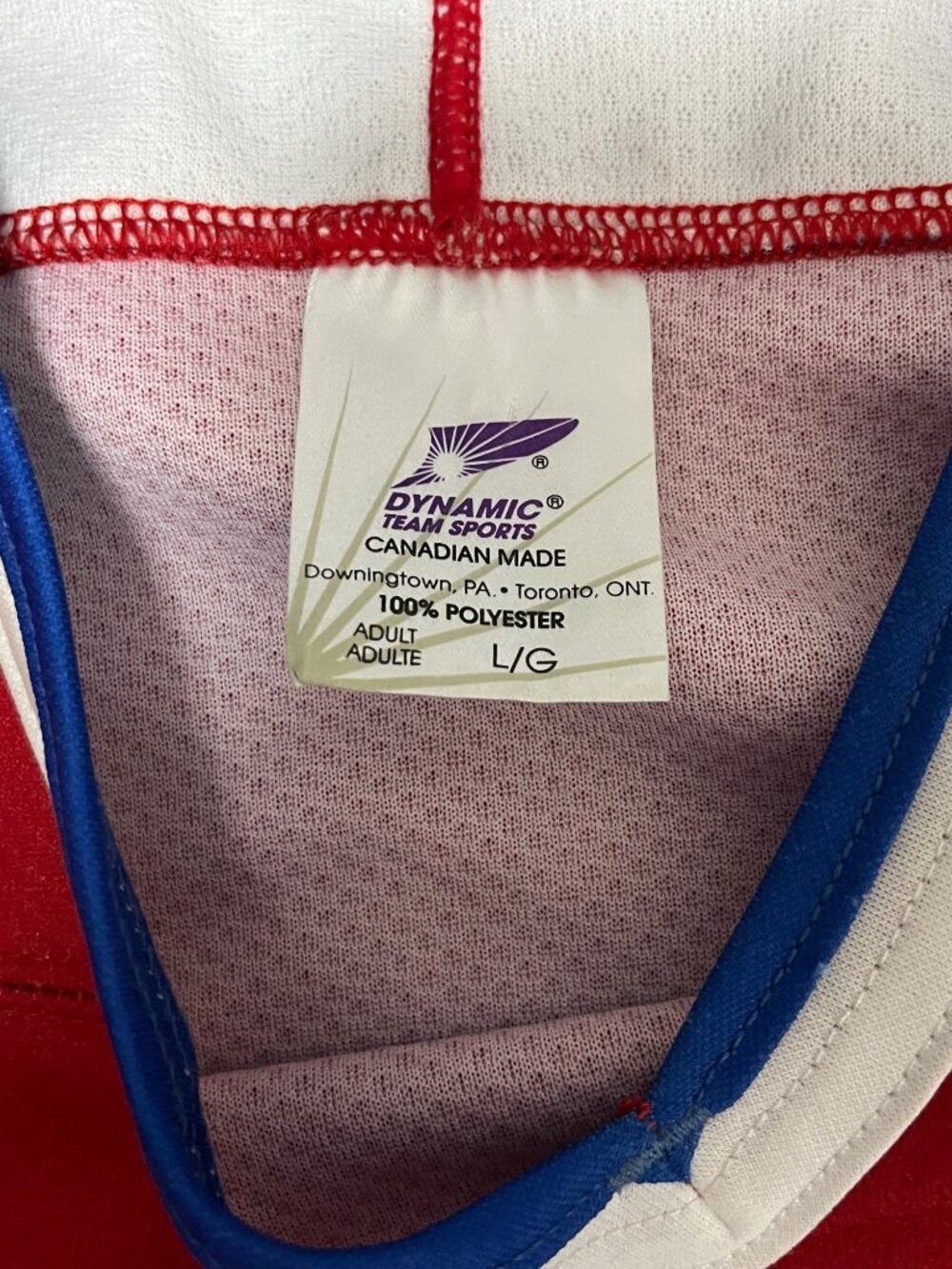 Dynamic Team Sports Red & Blue Hockey Jersey Sz L Canadian Made 100% Polyester - Picture 5 of 5